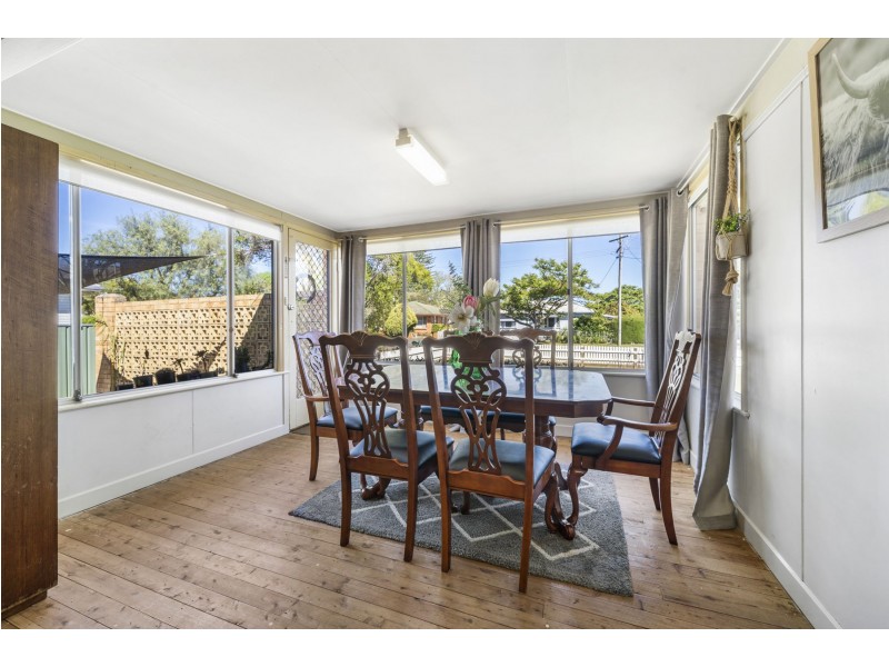 40 Cay Street, Newtown QLD 4350