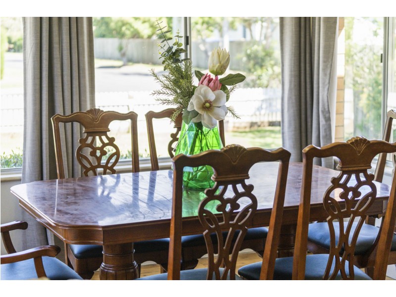 40 Cay Street, Newtown QLD 4350