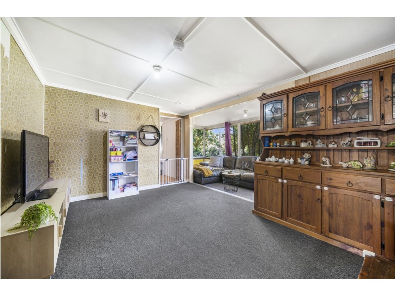 40 Cay Street, Newtown QLD 4350