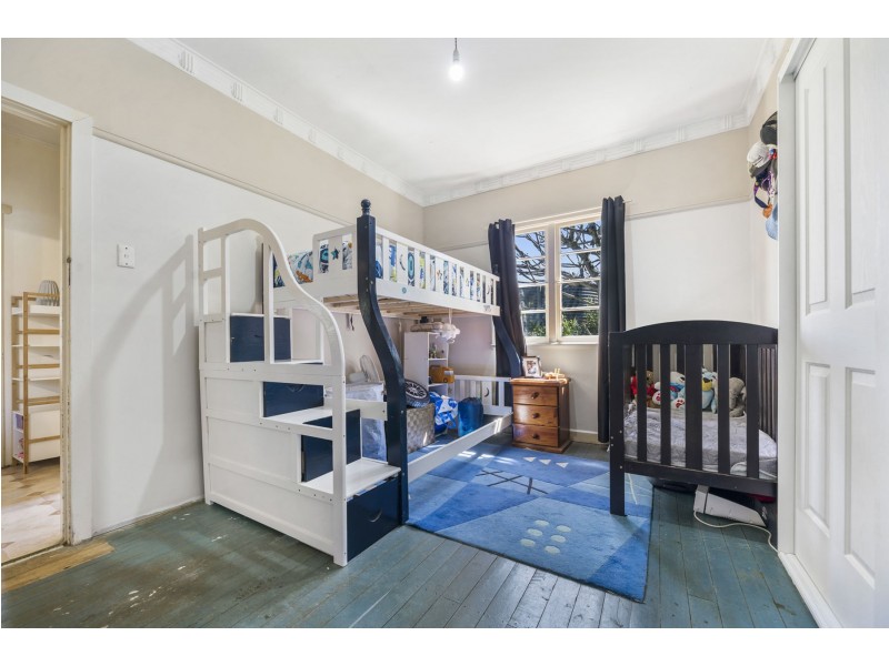 40 Cay Street, Newtown QLD 4350