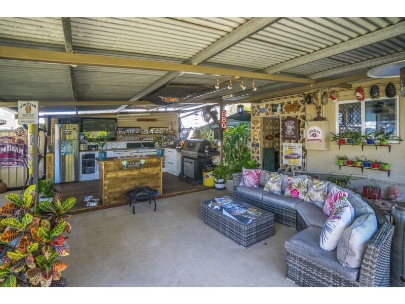 47 East Street, Mornington QLD 4825