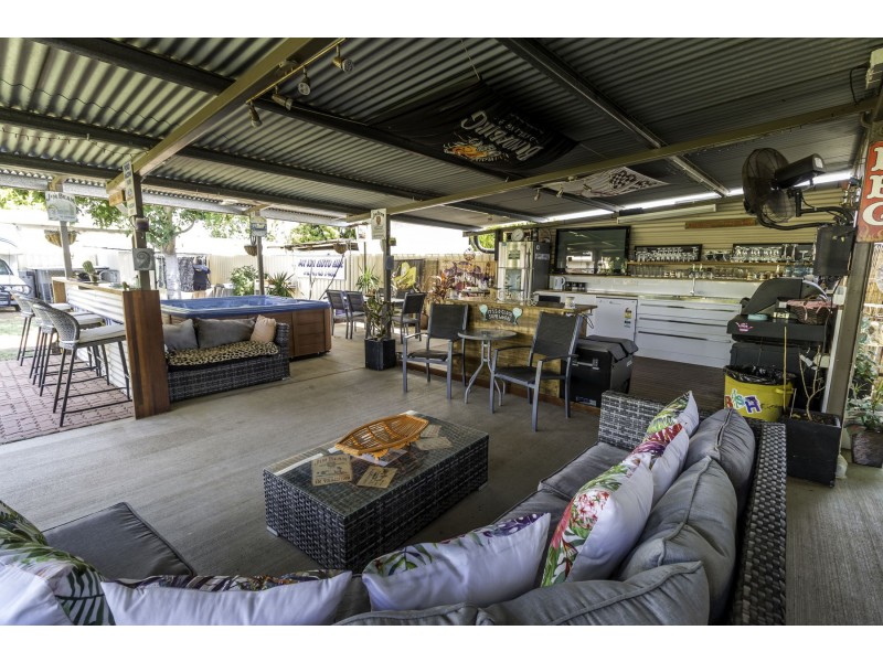 47 East Street, Mornington QLD 4825