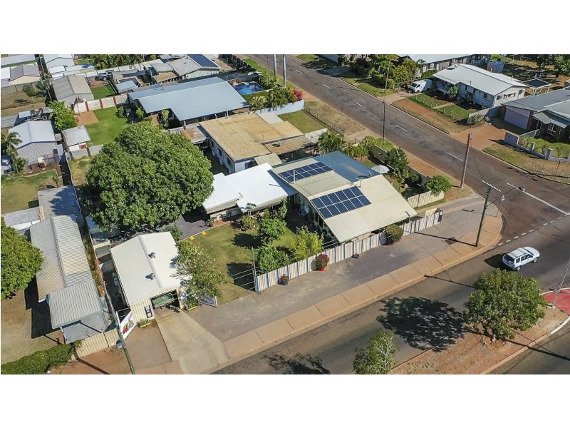 47 East Street, Mornington QLD 4825