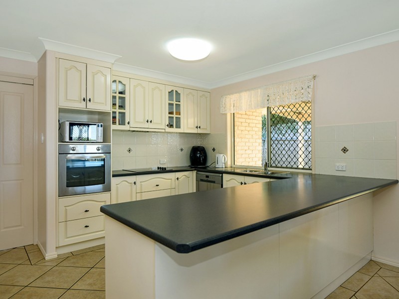 14B Barry Street, Mount Lofty QLD 4350