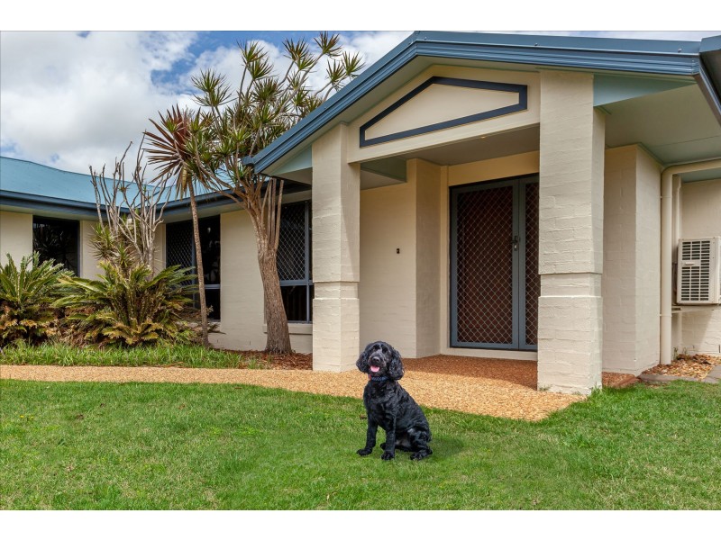 11 Scullin Street, Middle Ridge QLD 4350
