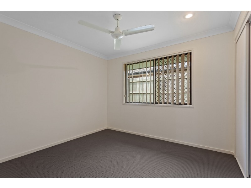11 Scullin Street, Middle Ridge QLD 4350