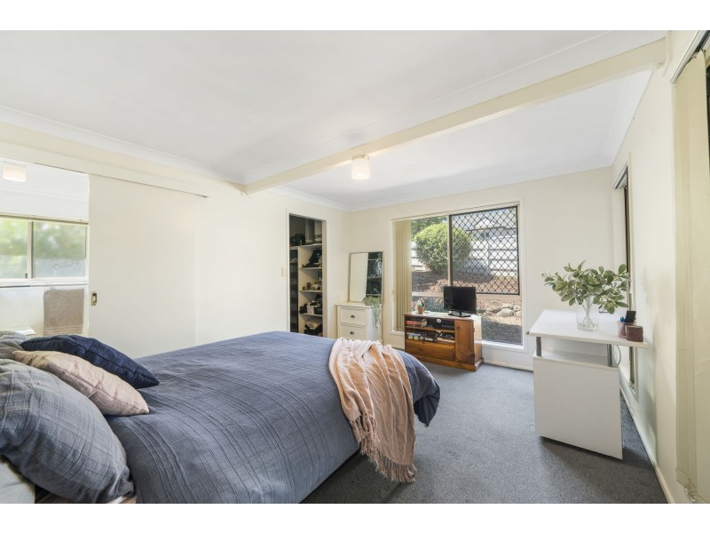 11 Gregory Street, Harlaxton QLD 4350