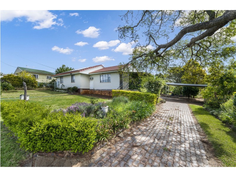 9 Brim Street, Newtown QLD 4350