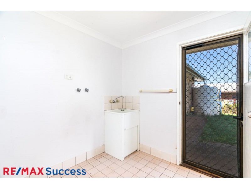 579 Greenwattle  St, Glenvale QLD 4350