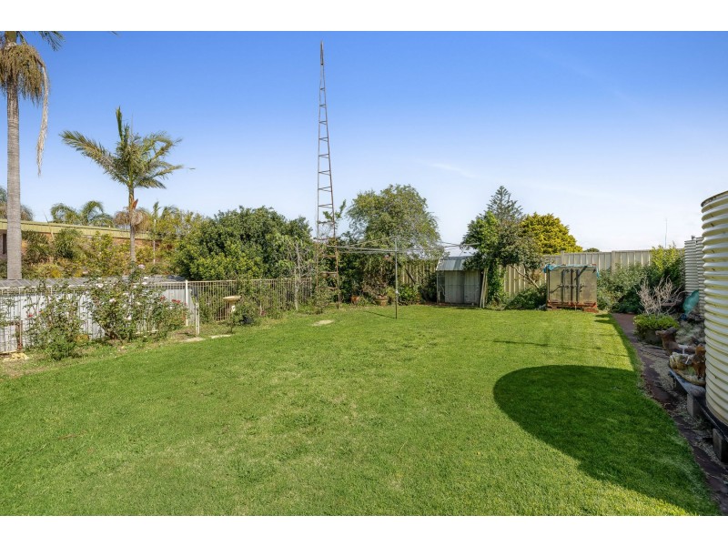 20 Paradise Street, Harristown QLD 4350