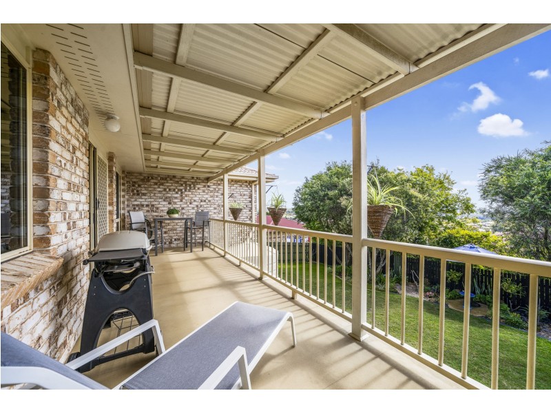 39 Dalzell Crescent, Darling Heights QLD 4350