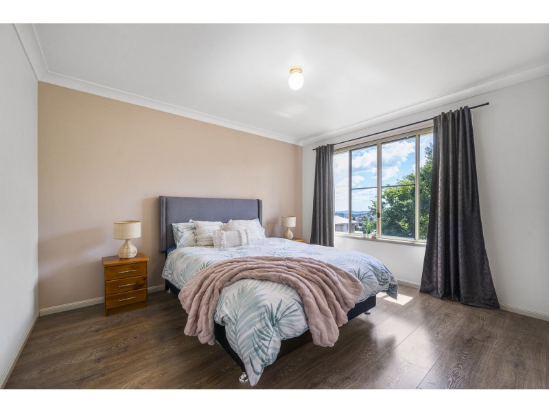 39 Dalzell Crescent, Darling Heights QLD 4350