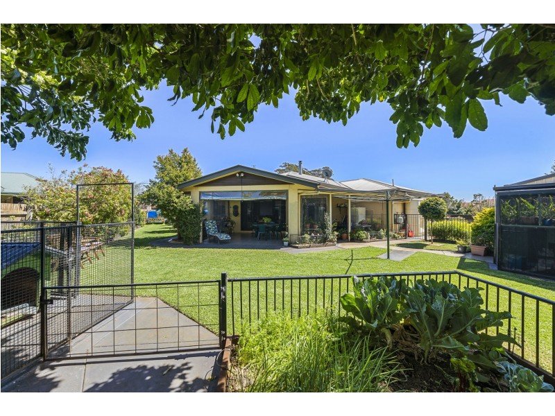 1 Prospect Terrace, Highfields QLD 4352