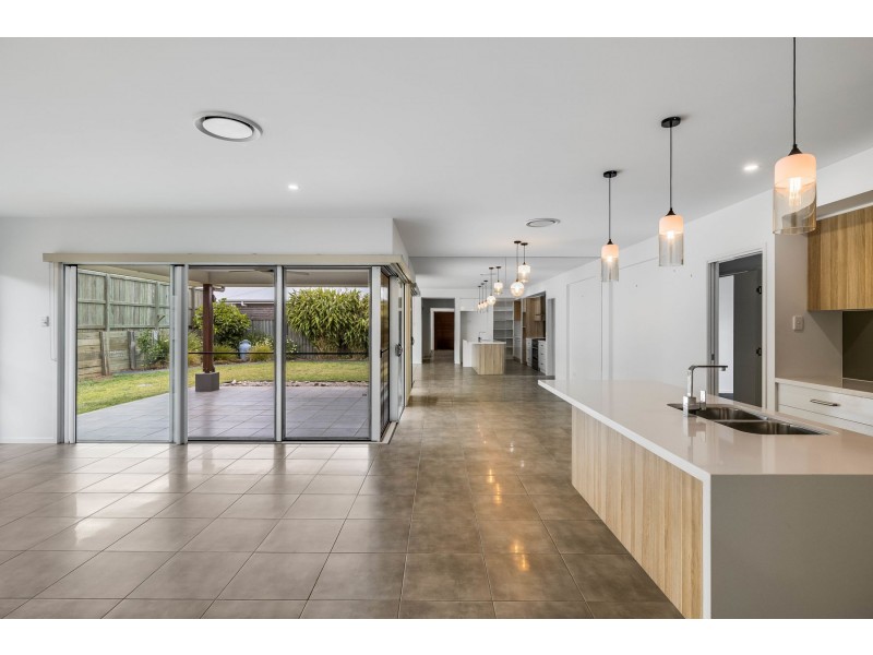 43 Sportsman Drive, Kleinton QLD 4352