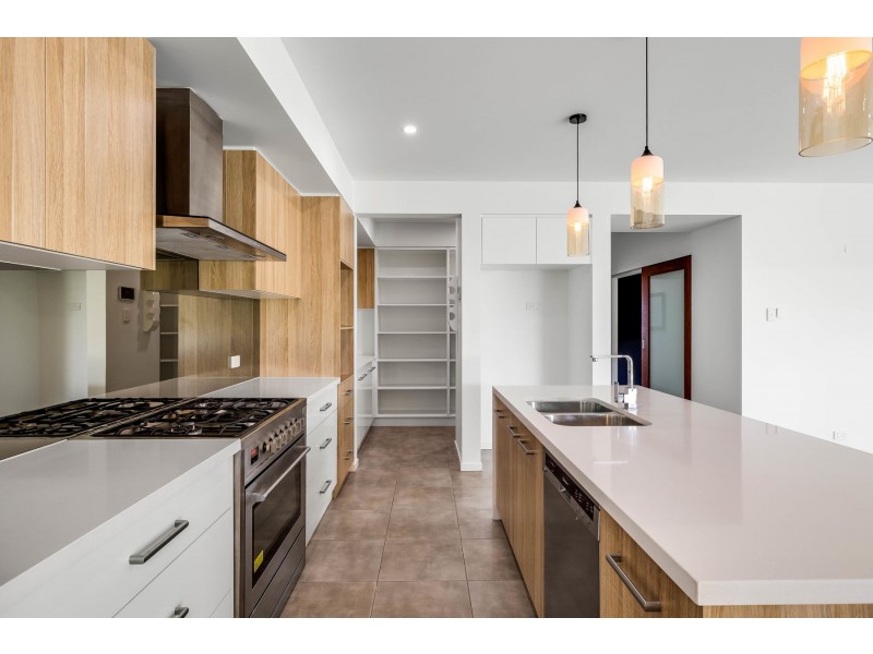 43 Sportsman Drive, Kleinton QLD 4352