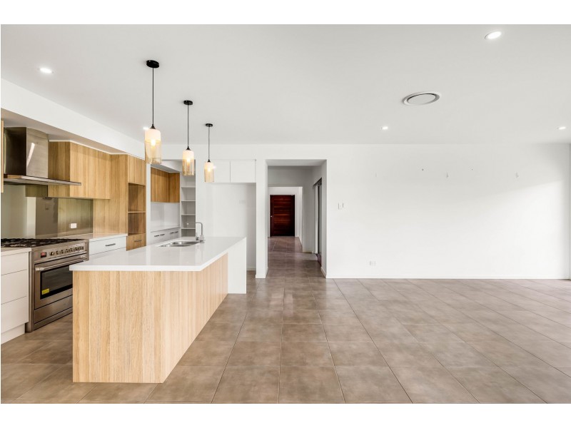 43 Sportsman Drive, Kleinton QLD 4352