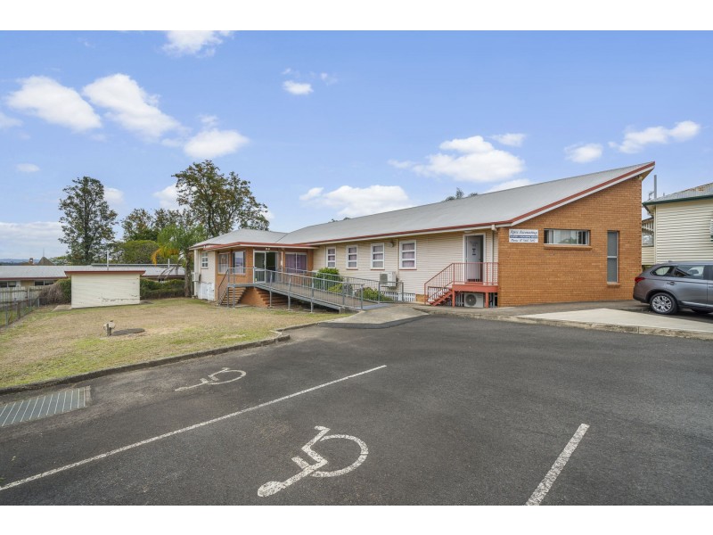 75-77 Cochrane Street, Gatton QLD 4343