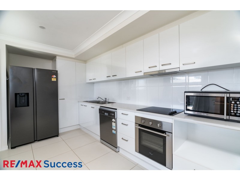 3b Magpie Drive, Cambooya QLD 4358