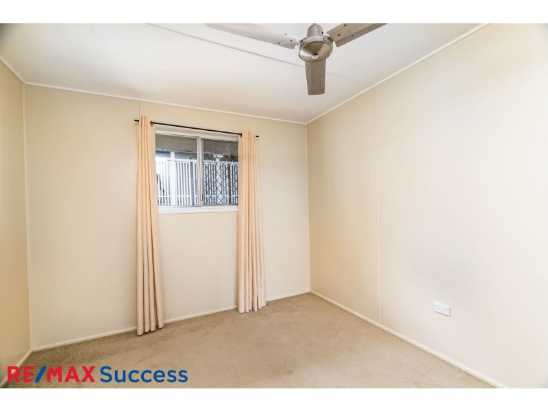 2 Gladstone Street, Newtown QLD 4350