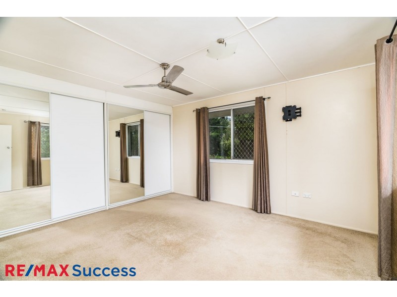 2 Gladstone Street, Newtown QLD 4350