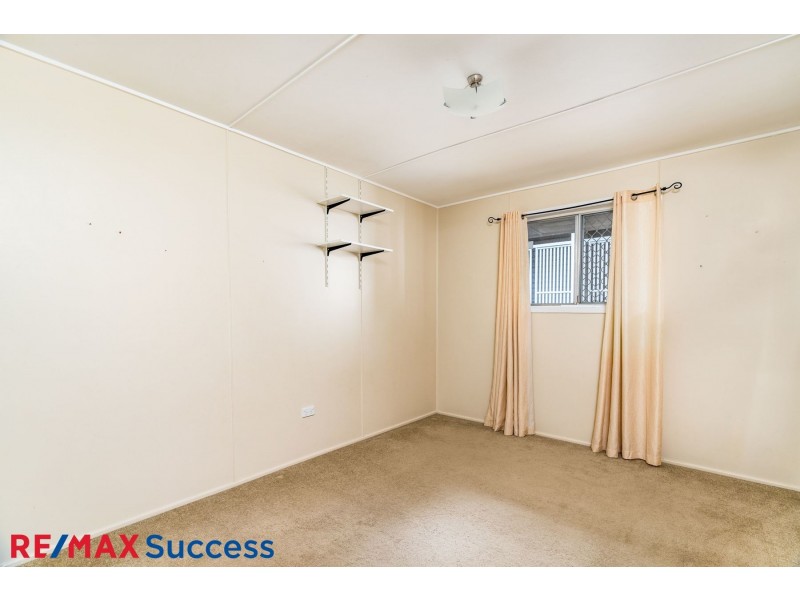 2 Gladstone Street, Newtown QLD 4350