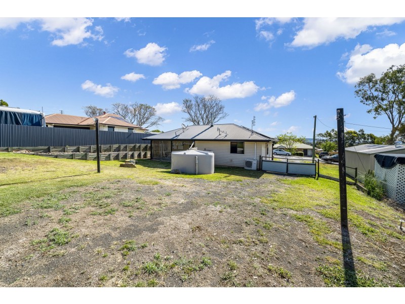 19 Bell Street, Greenmount QLD 4359