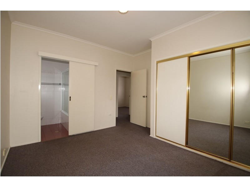1/348 Bridge Street, Wilsonton QLD 4350