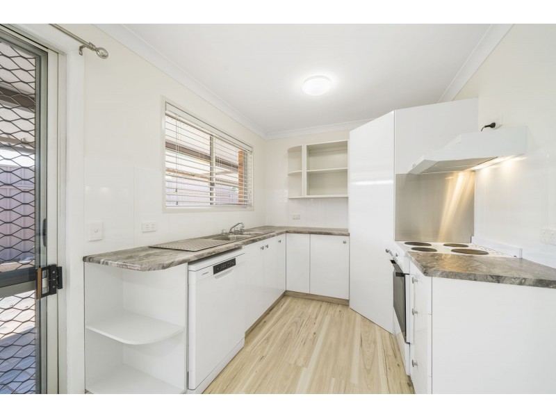 7 Gibson Street, Wilsonton QLD 4350