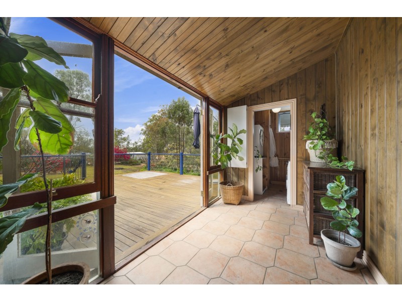 127 Koreelah Street, Upper Lockyer QLD 4352