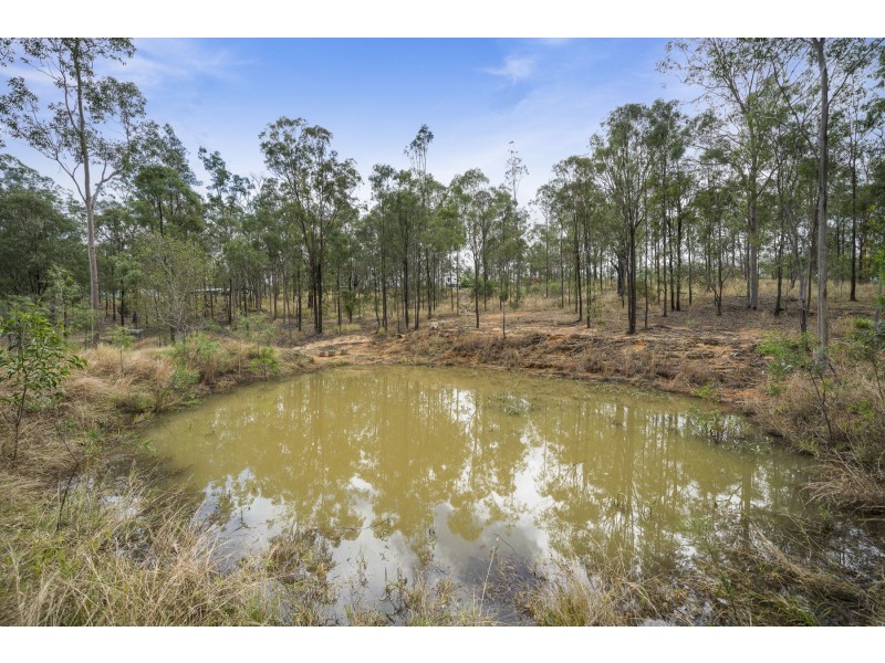 127 Koreelah Street, Upper Lockyer QLD 4352