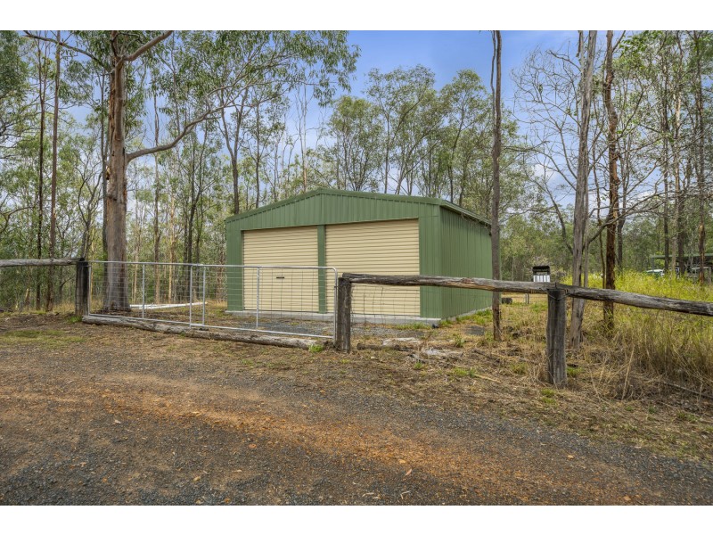 127 Koreelah Street, Upper Lockyer QLD 4352