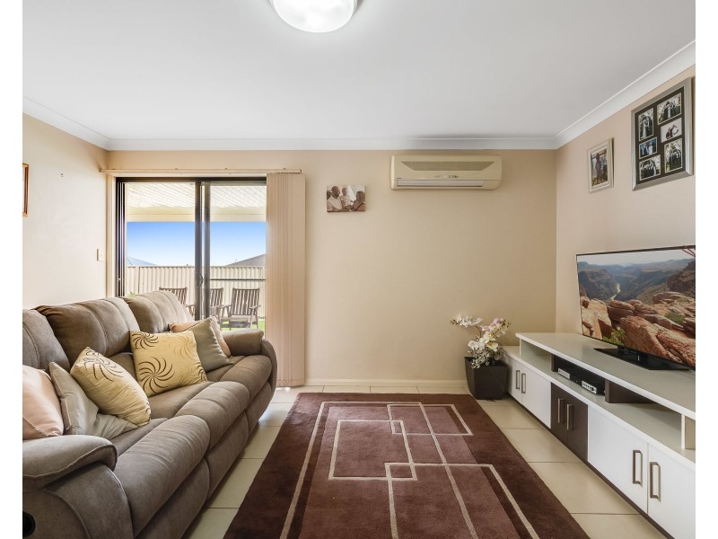 743 Greenwattle Street, Glenvale QLD 4350