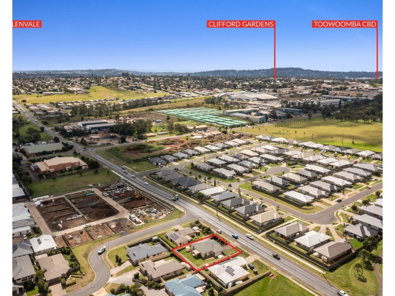 743 Greenwattle Street, Glenvale QLD 4350