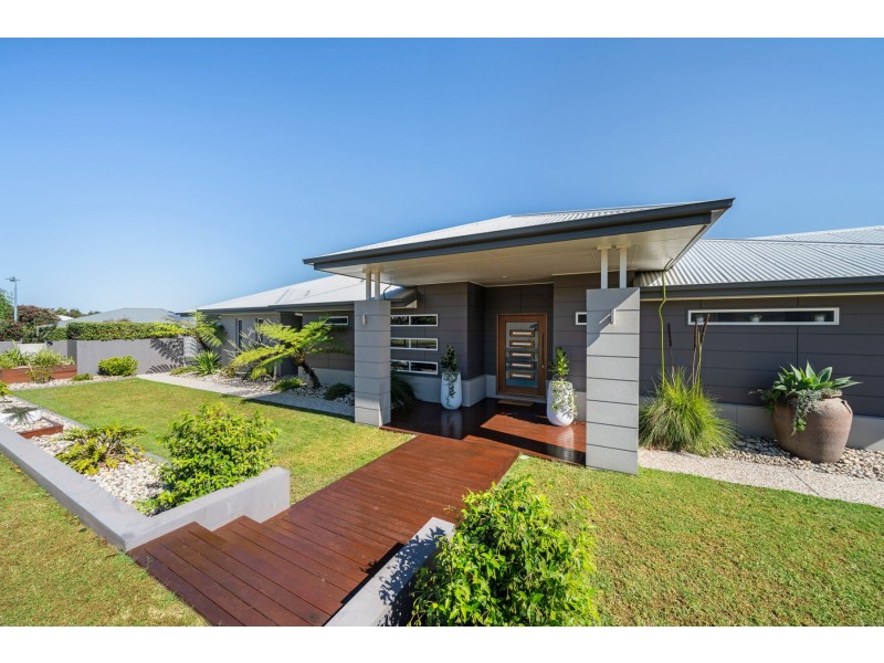 7 Bronzewing Drive, Highfields QLD 4352