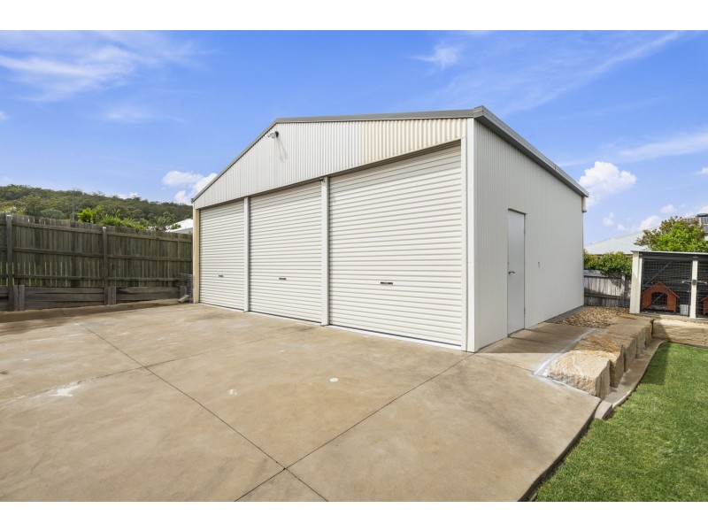 22 Shoesmith Road, Westbrook QLD 4350