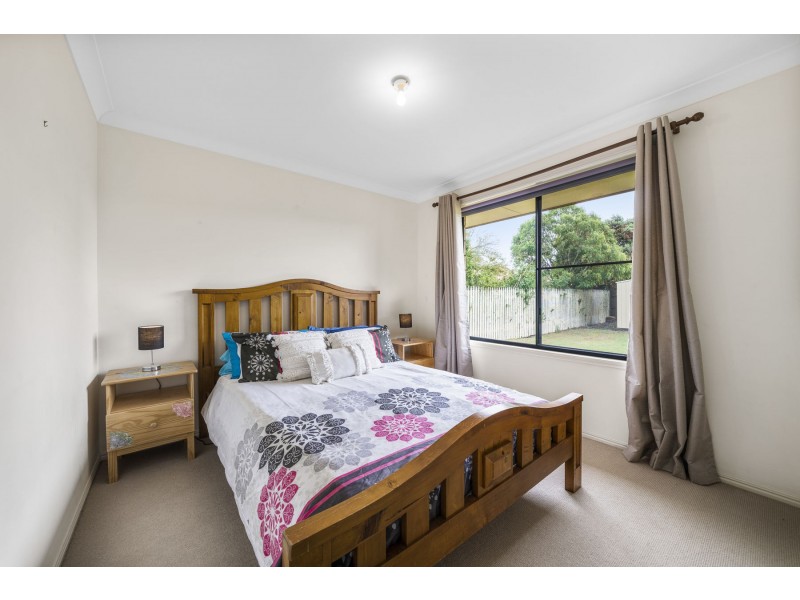 12 Rogers Drive, Highfields QLD 4352