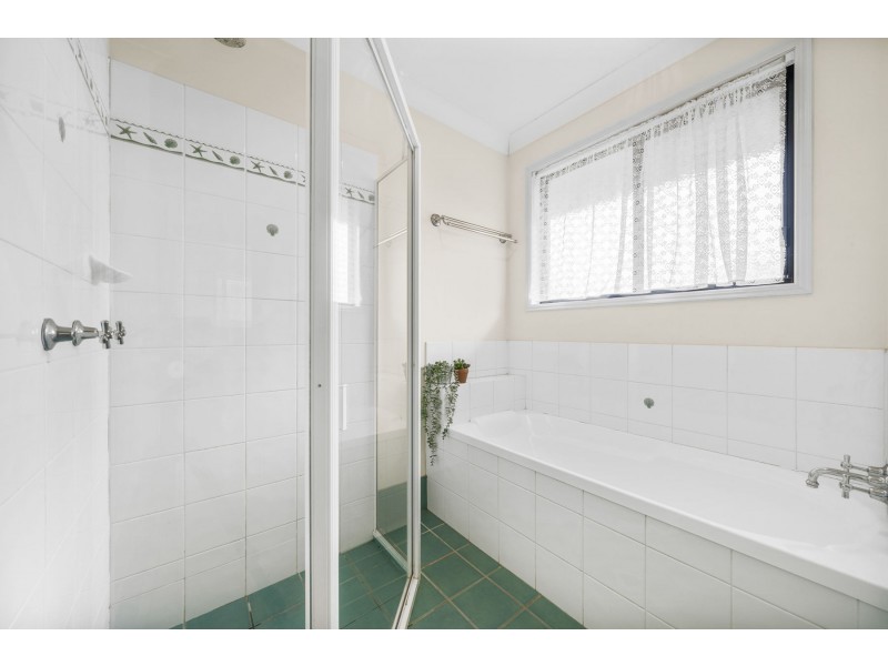 12 Rogers Drive, Highfields QLD 4352