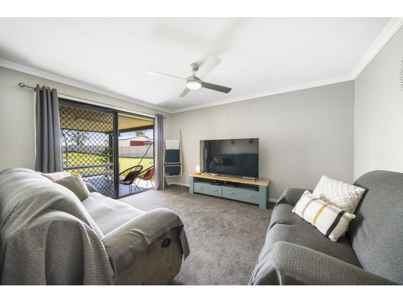 37 Ashford Drive, Wyreema QLD 4352