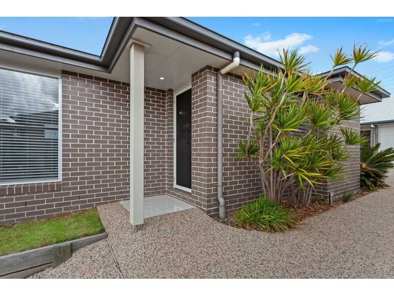 2/19 Sandalwood Drive, Glenvale QLD 4350