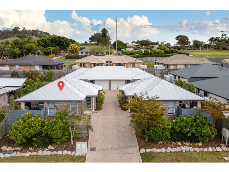 2/19 Sandalwood Drive, Glenvale QLD 4350
