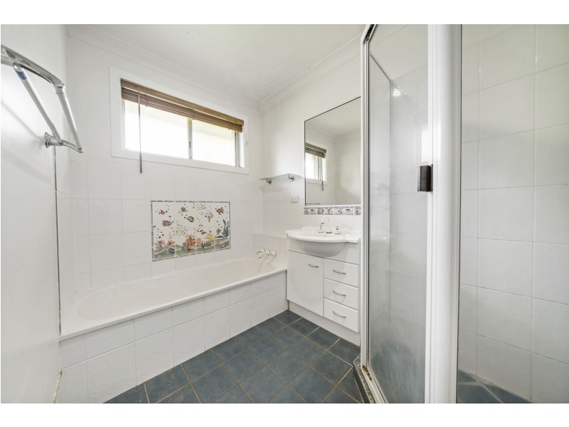 4 Clewley Crescent, Rangeville QLD 4350