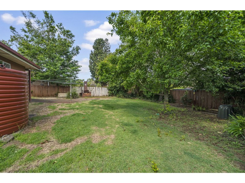 4 Clewley Crescent, Rangeville QLD 4350