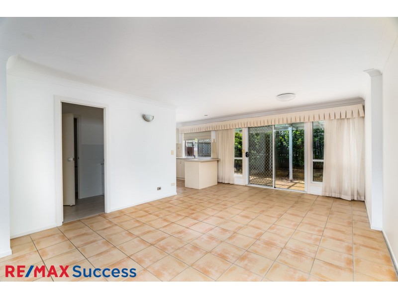 2/8 Bruce Street, East Toowoomba QLD 4350