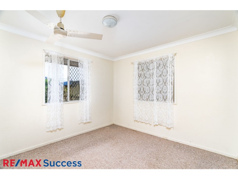 5 Raelyn Street, Centenary Heights QLD 4350
