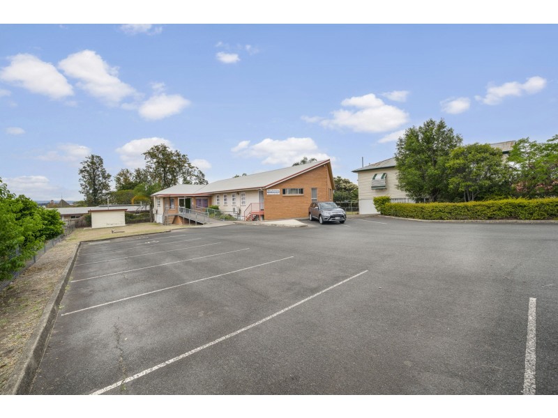 75-77 Cochrane Street, Gatton QLD 4343