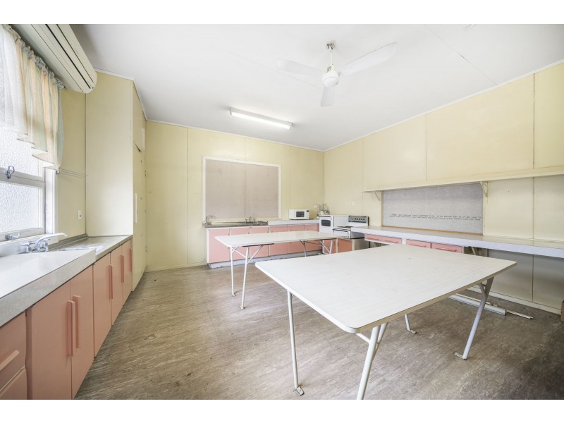 75-77 Cochrane Street, Gatton QLD 4343