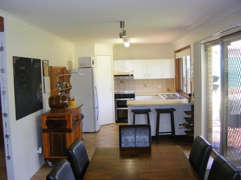 39 Riethmuller Street, Kearneys Spring QLD 4350