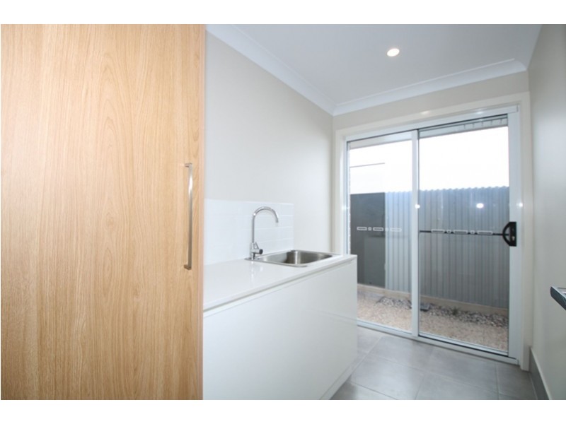 14 Trevatt Street, Westbrook QLD 4350