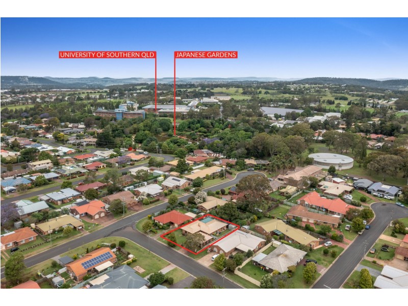 27 Maplewood Drive, Darling Heights QLD 4350