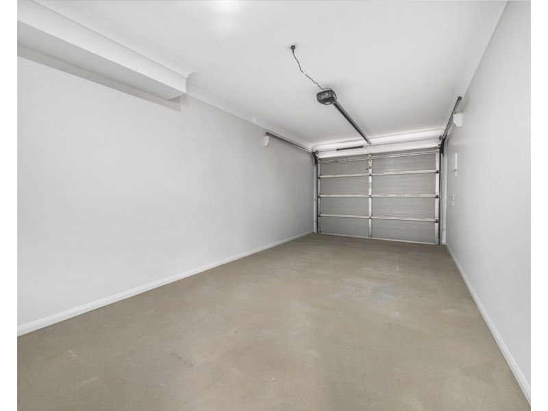 5/30 Swallow Court, Newtown QLD 4350
